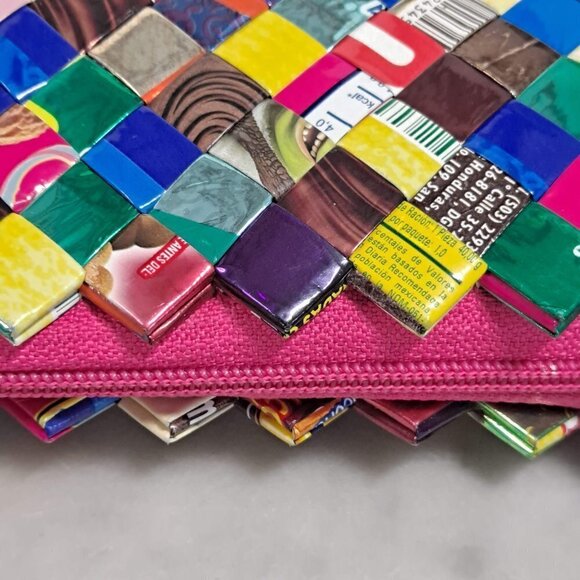 Small Candy Wrapper Shoulder Bag EUC - Picture 8 of 10